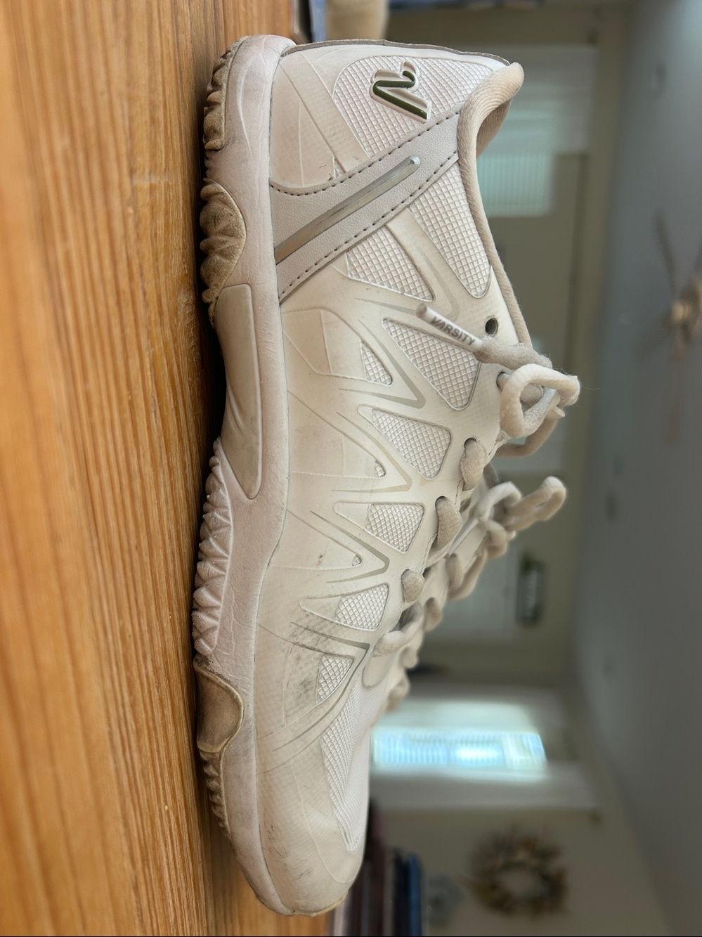 Varsity Edge Cheer Shoes Size 9